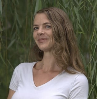 7ca4ea75-7e51-4e74-adda-fcddcc4b02d2zoom